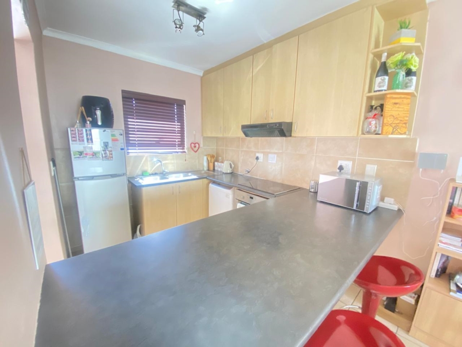 2 Bedroom Property for Sale in Hunters Creek Western Cape